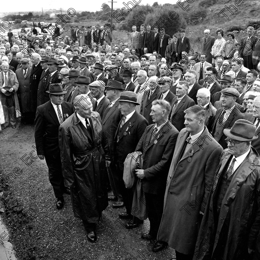 1385090 
 Beal Na Blath August 1963. Ref 974 M. two, of six negs.