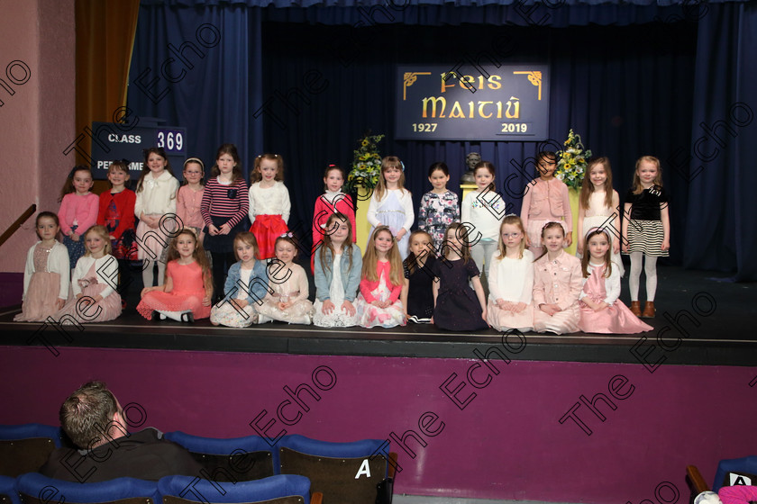 Feis31032019Sun39 
 39~40
Last class of under six girls for 2019 say their bye-byes.

Class: 369: Solo Verse Speaking Girls 6 Years and Under Section 3 Either Ice Cone Island Bernard Lodge or Night Fright Marian Swinger.

Feis Maiti 93rd Festival held in Fr. Mathew Hall. EEjob 31/03/2019. Picture: Gerard Bonus