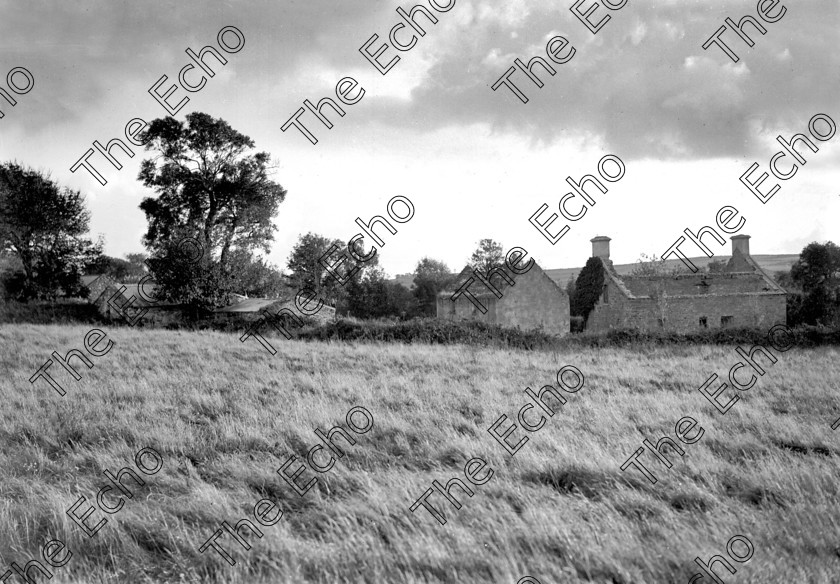 861355 
 For 'READY FOR TARK'
The old home of Michael Collins at Woodfield, near Lissarda, Co. Cork (burnt down by Essex Regiment, British Army in 1921) 03/10/1932 Ref. 987A old black and white patriots politics war of independence IRA IRB